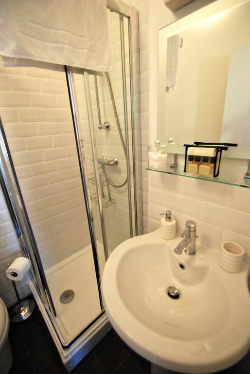 Southern Breeze Lodge - Adults Only ボーンマス 部屋 写真